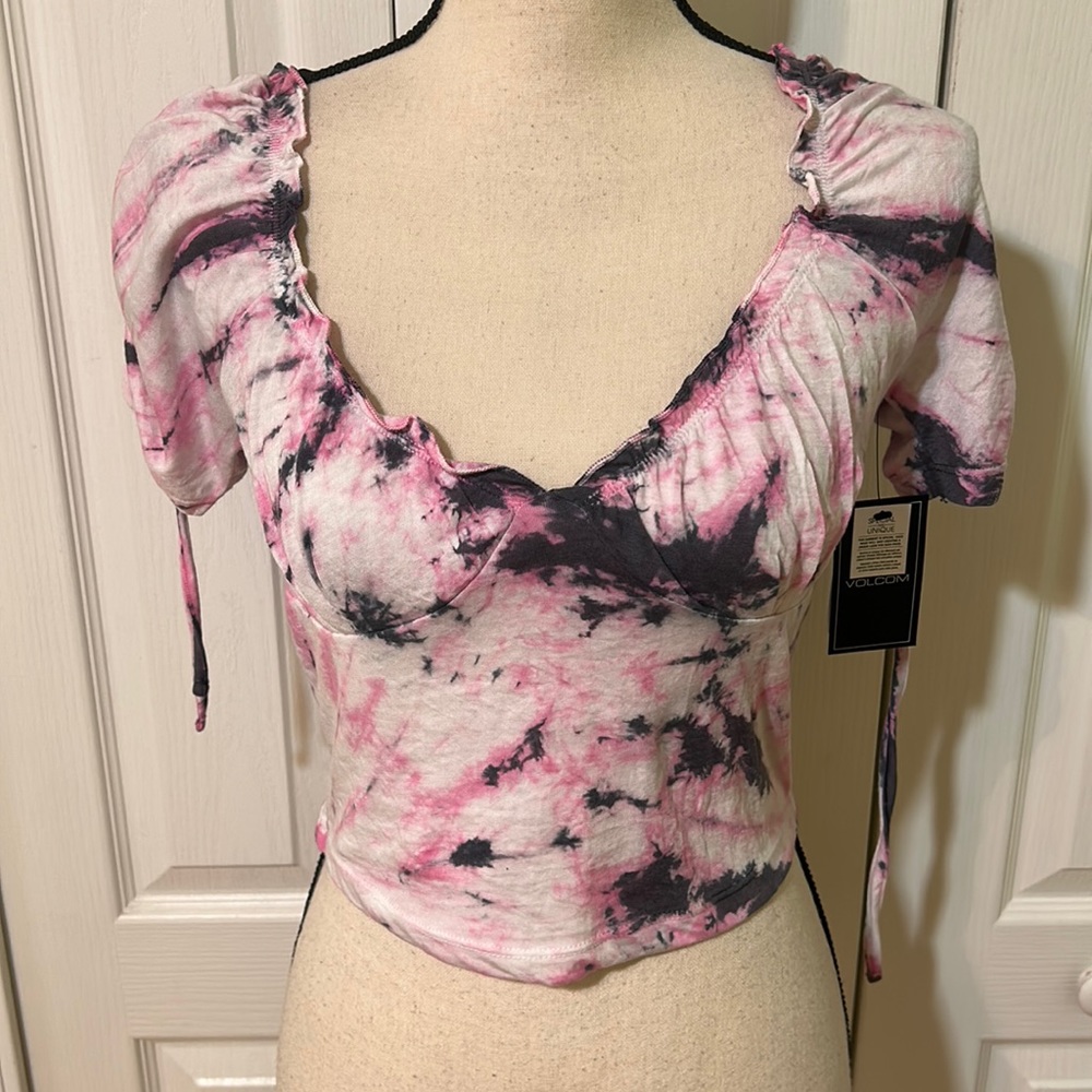 VOLCOM WOMENS TIEDOLL WAVE TOP